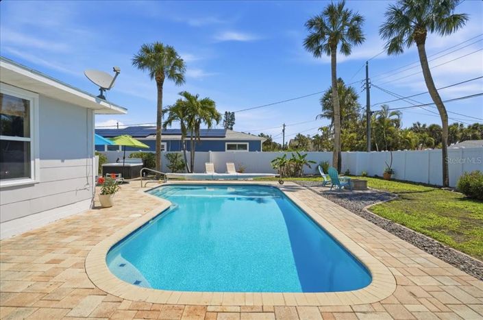 Image No.51-3 Bed Property for sale