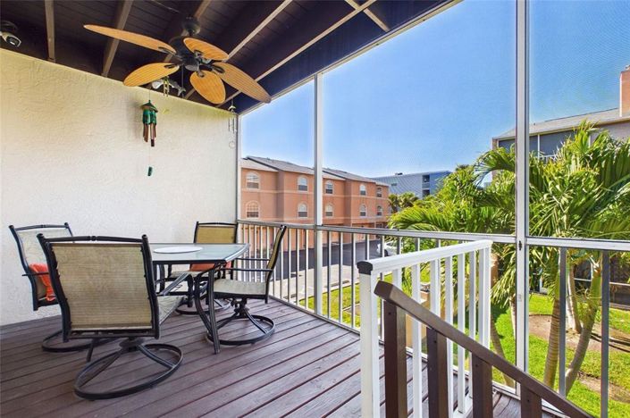 Image No.13-2 Bed Townhouse for sale