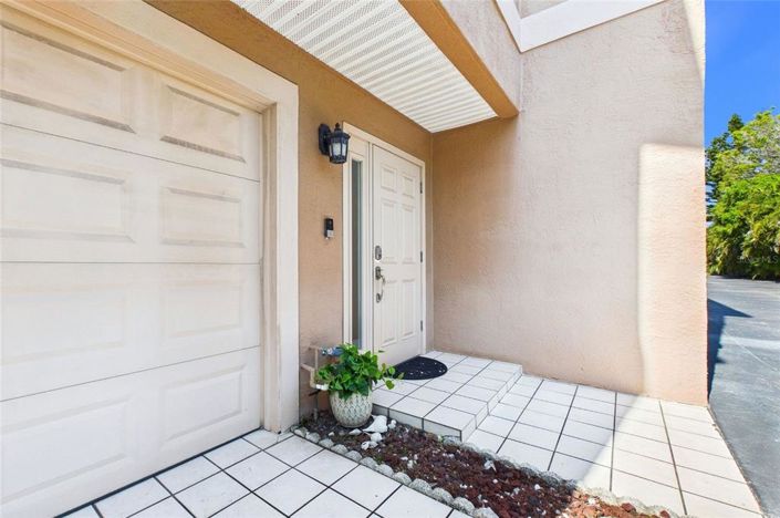 Image No.26-2 Bed Townhouse for sale