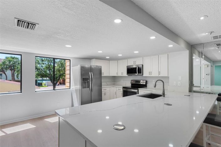 Image No.16-3 Bed Townhouse for sale