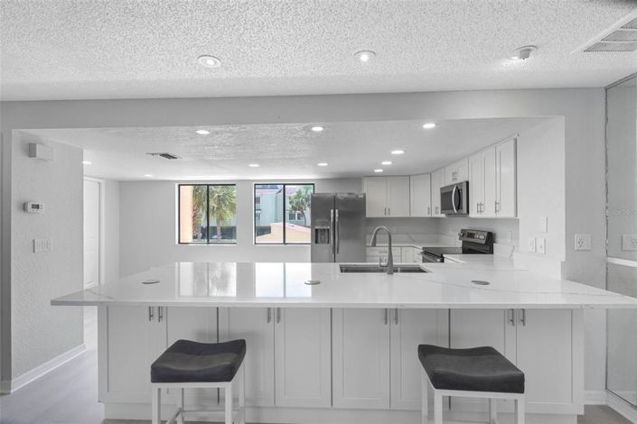 Image No.18-3 Bed Townhouse for sale