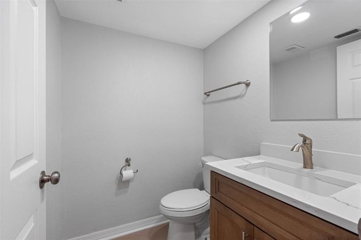 Image No.19-3 Bed Townhouse for sale