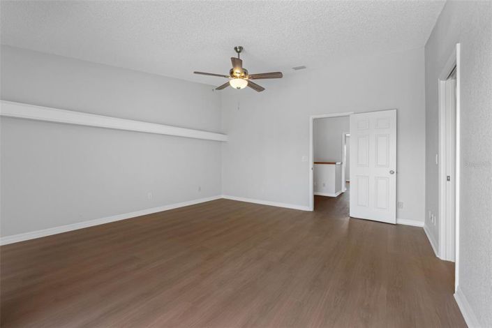 Image No.23-3 Bed Townhouse for sale