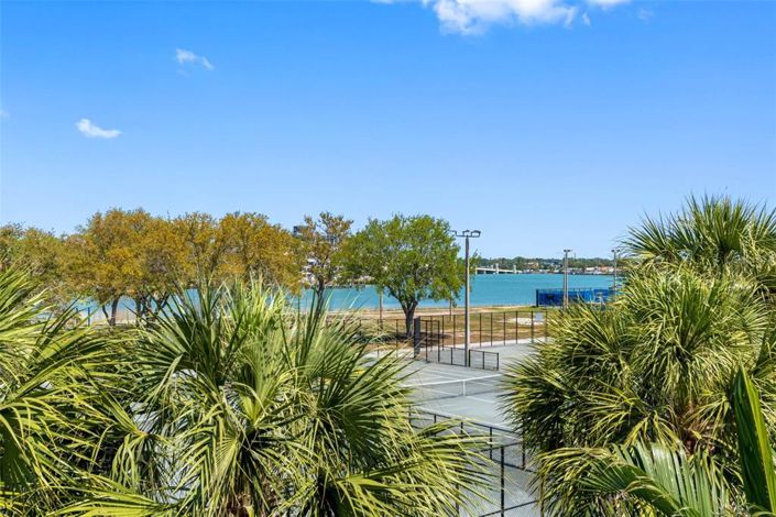 Image No.27-3 Bed Townhouse for sale