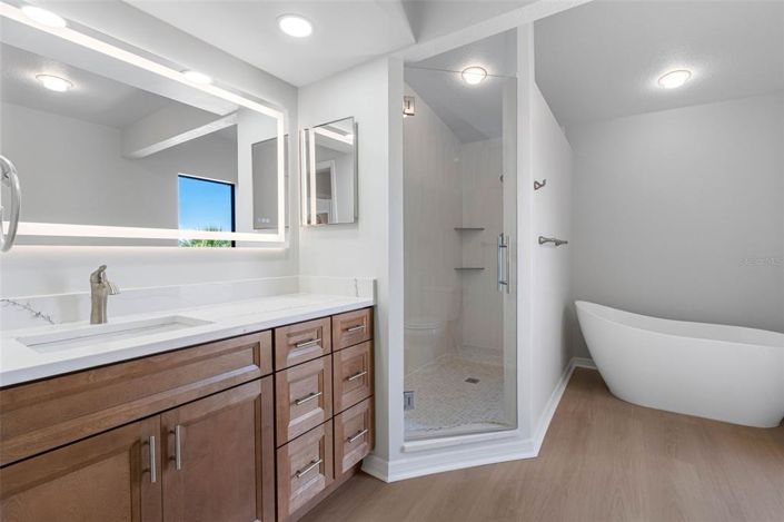 Image No.30-3 Bed Townhouse for sale