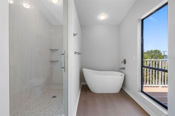 Image No.31-3 Bed Townhouse for sale