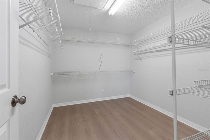 Image No.34-3 Bed Townhouse for sale