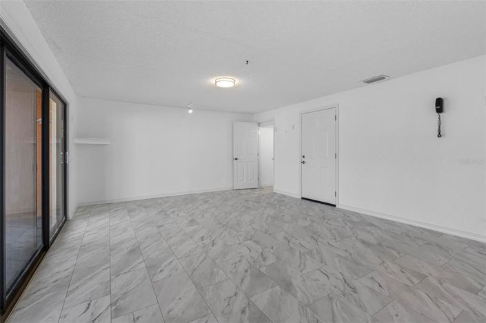 Image No.43-3 Bed Townhouse for sale