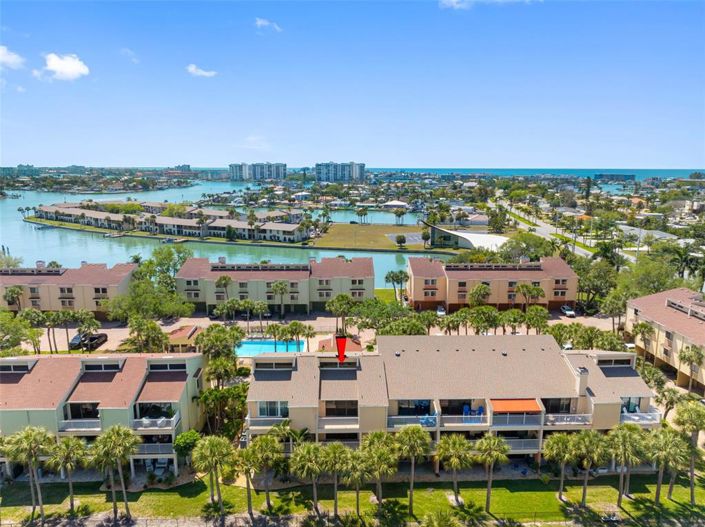 Image No.52-3 Bed Townhouse for sale