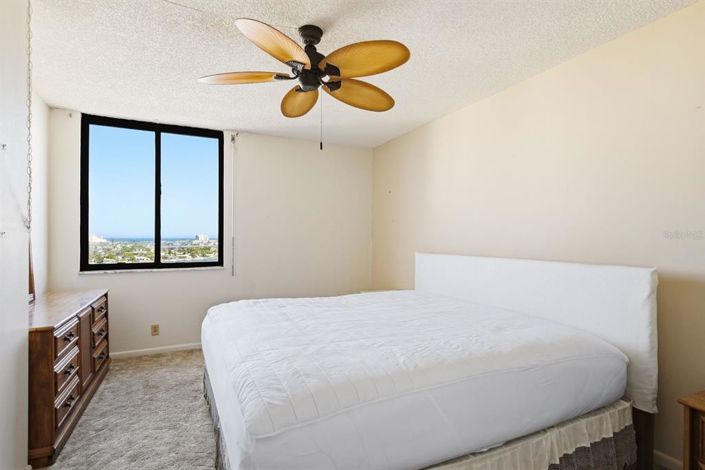 Image No.23-2 Bed Property for sale