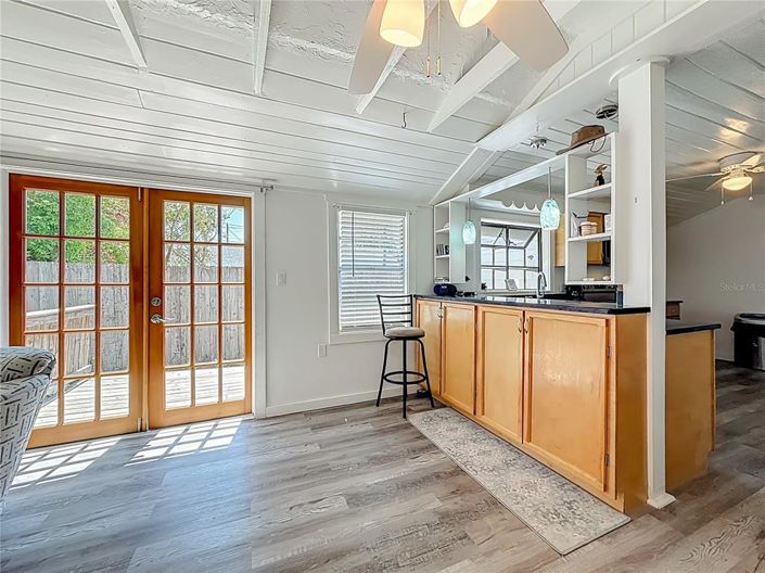 Image No.11-2 Bed Property for sale