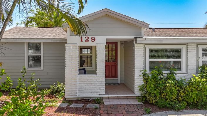 Image No.45-2 Bed Property for sale