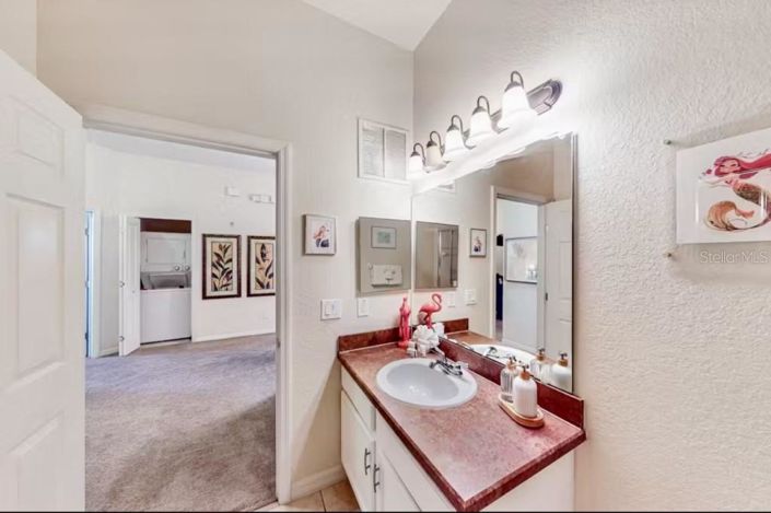 Image No.38-3 Bed Property for sale