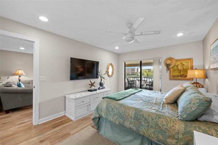 Image No.22-2 Bed Property for sale