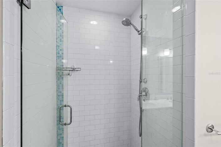 Image No.28-2 Bed Property for sale