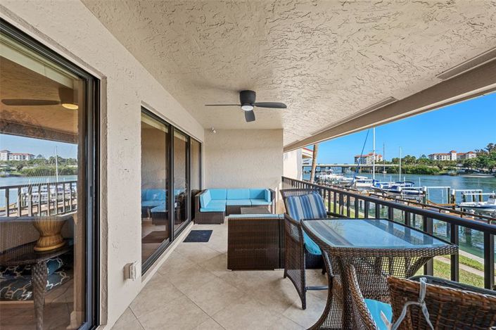 Image No.37-2 Bed Property for sale