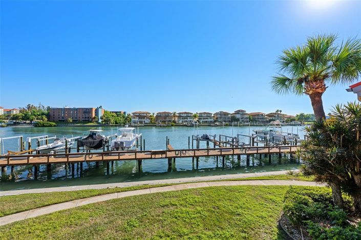 Image No.40-2 Bed Property for sale