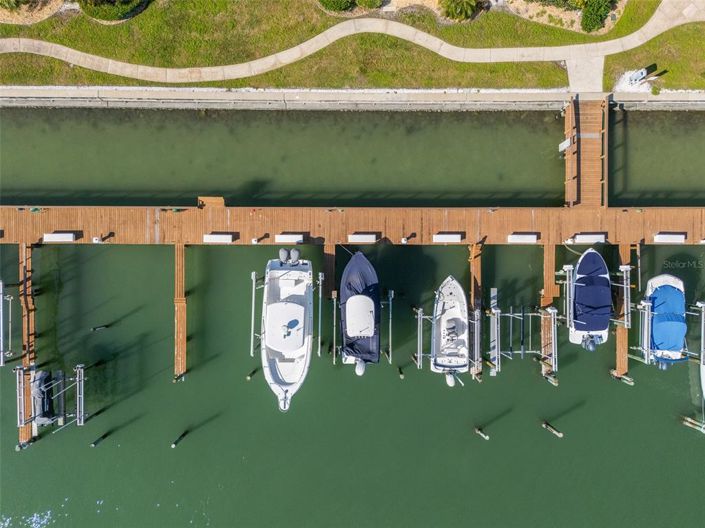 Image No.42-2 Bed Property for sale