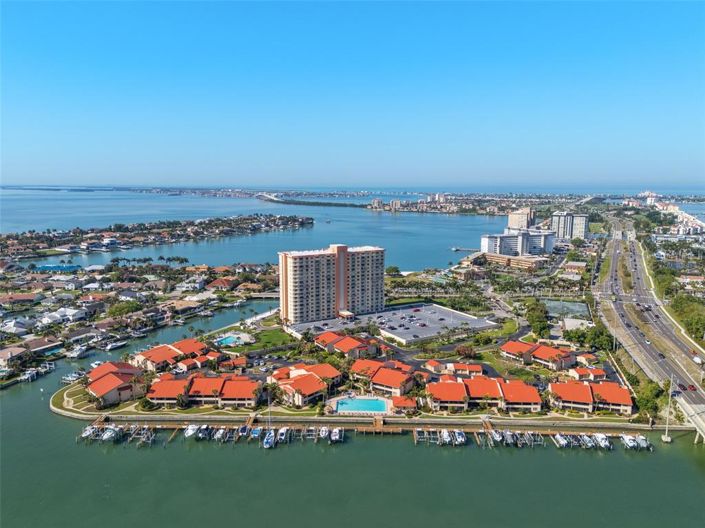 Image No.44-2 Bed Property for sale