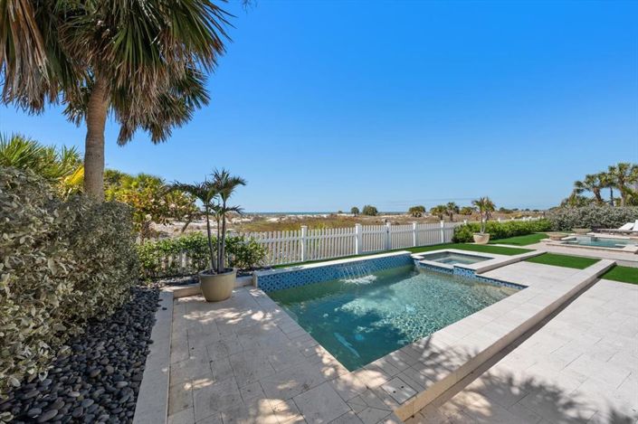 Image No.24-3 Bed Property for sale