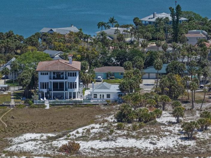 Image No.45-3 Bed Property for sale