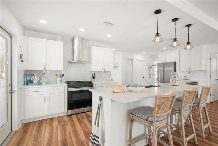 Image No.9-3 Bed Property for sale