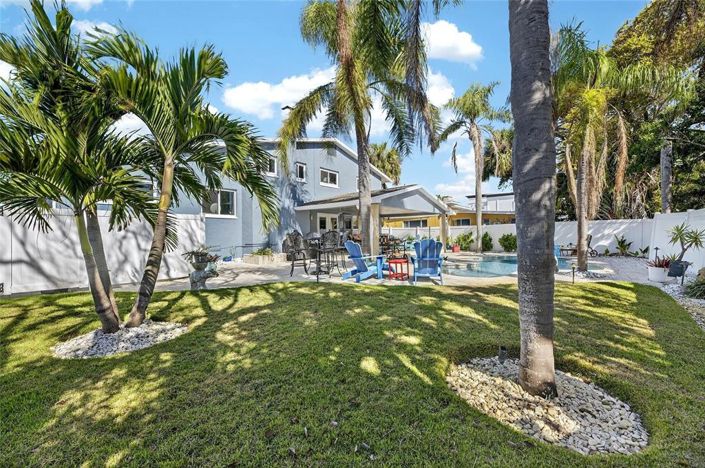 Image No.14-3 Bed Property for sale