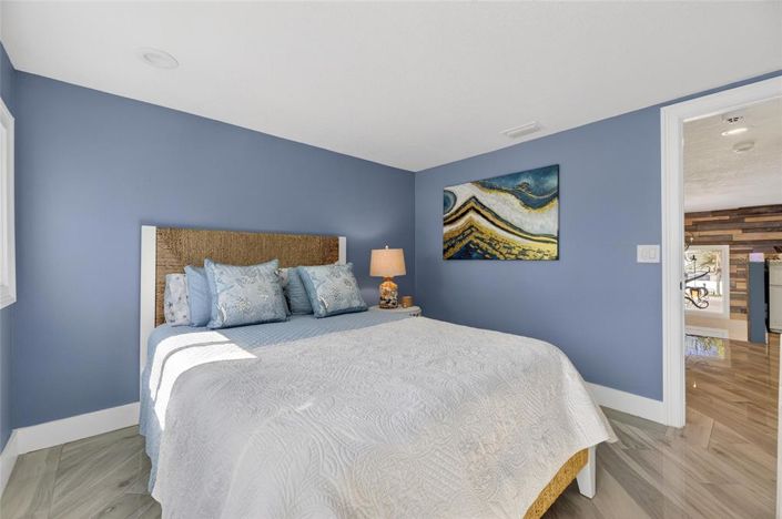 Image No.24-3 Bed Property for sale