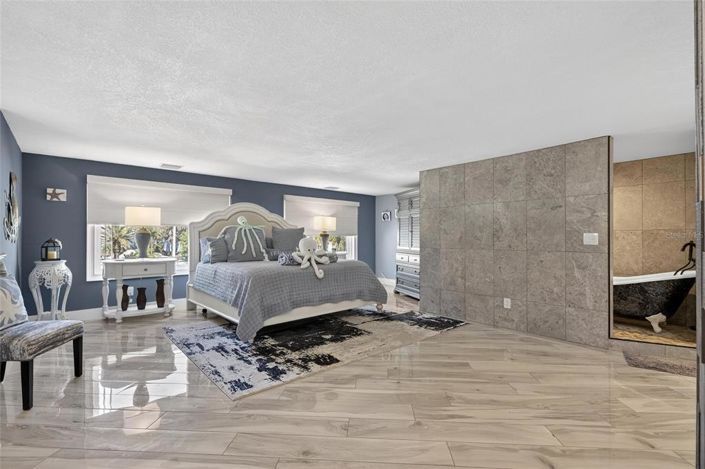 Image No.33-3 Bed Property for sale