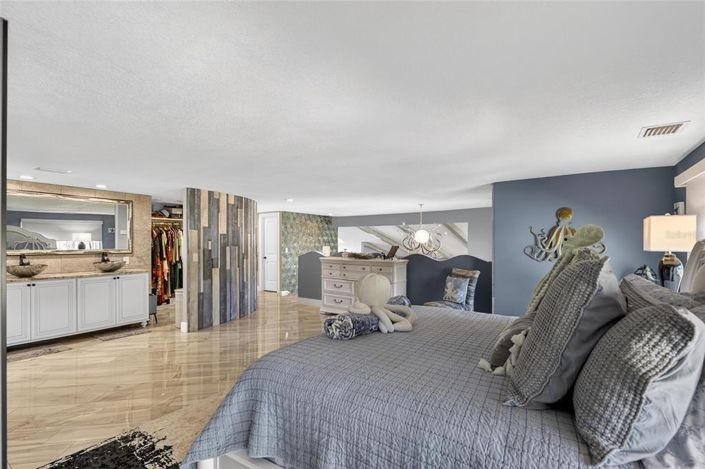 Image No.36-3 Bed Property for sale