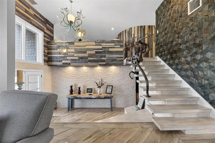 Image No.56-3 Bed Property for sale