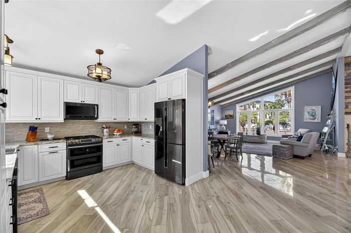 Image No.59-3 Bed Property for sale