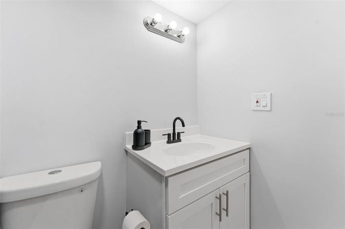 Image No.21-2 Bed Property for sale