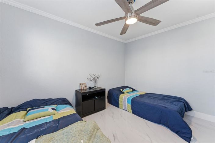 Image No.24-2 Bed Property for sale