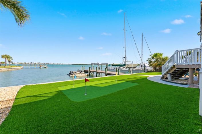 Image No.32-2 Bed Property for sale