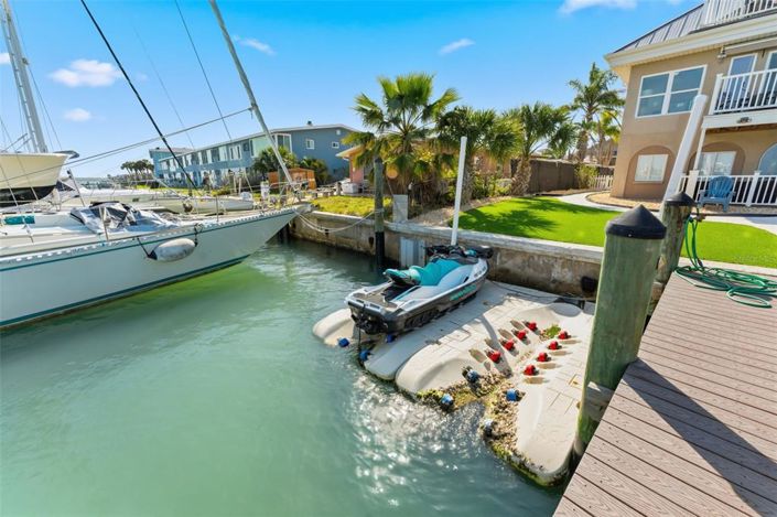 Image No.37-2 Bed Property for sale