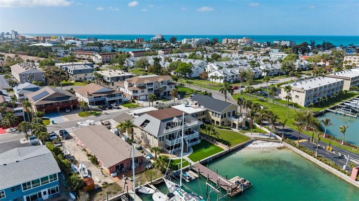 Image No.43-2 Bed Property for sale