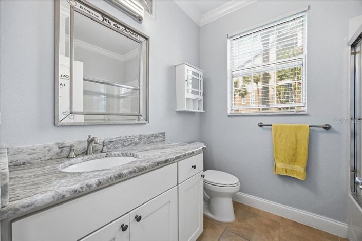 Image No.20-3 Bed Property for sale