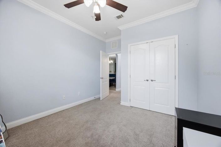 Image No.22-3 Bed Property for sale