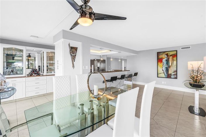 Image No.12-2 Bed Property for sale