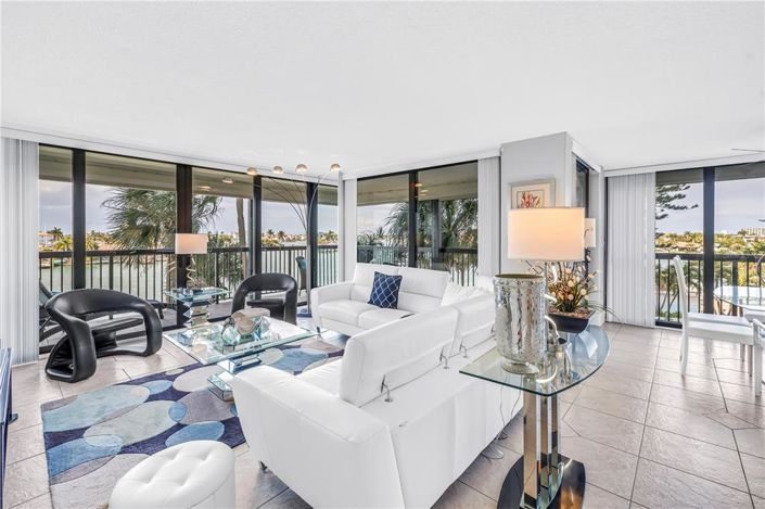 Image No.16-2 Bed Property for sale