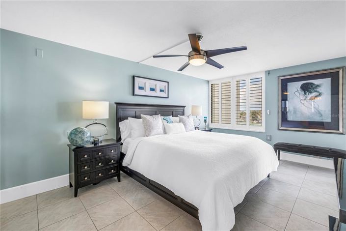 Image No.19-2 Bed Property for sale