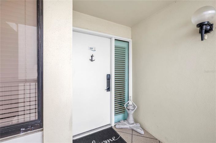 Image No.3-2 Bed Property for sale