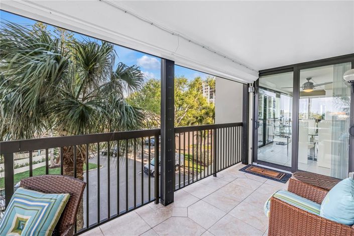 Image No.31-2 Bed Property for sale