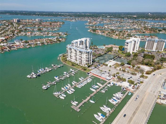 Image No.41-2 Bed Property for sale