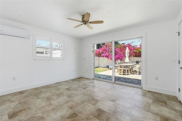 Image No.39-3 Bed Property for sale