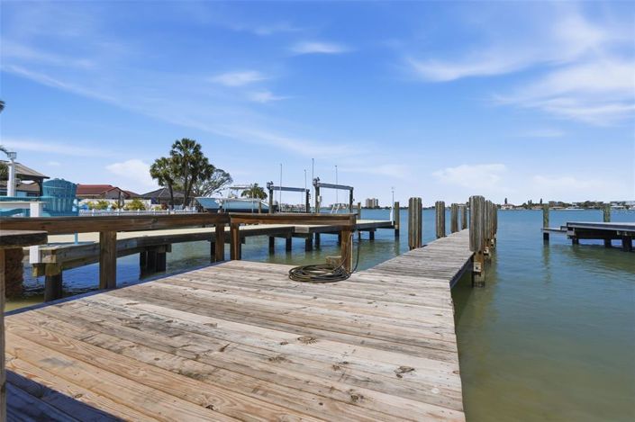 Image No.48-3 Bed Property for sale