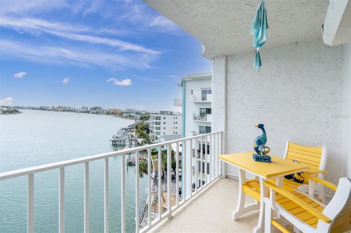 Image No.20-2 Bed Property for sale