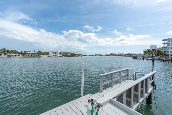 Image No.27-2 Bed Property for sale