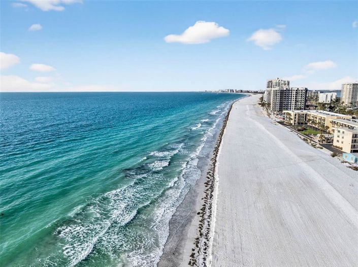 Image No.24-4 Bed Property for sale